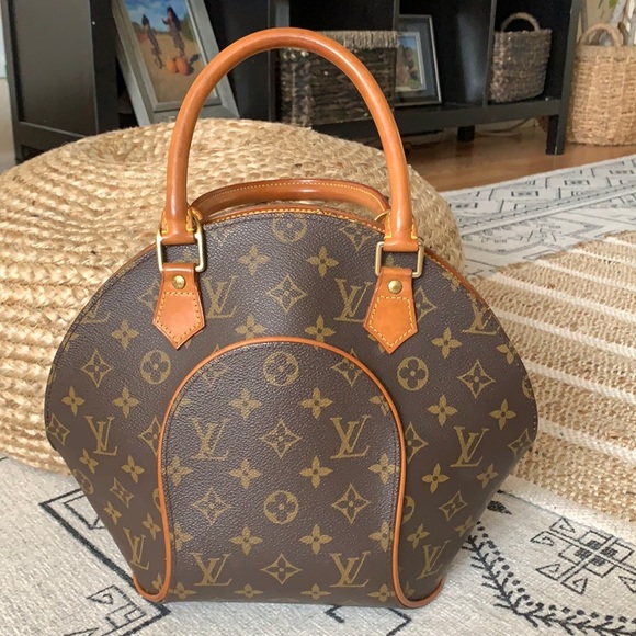 SOLD Louis Vuitton Ellipse PM - Picture 1 of 9